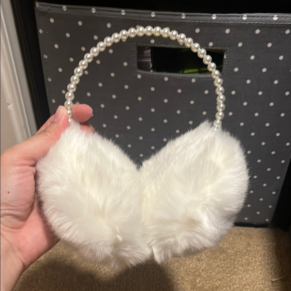 Furry earmuffs pearl band